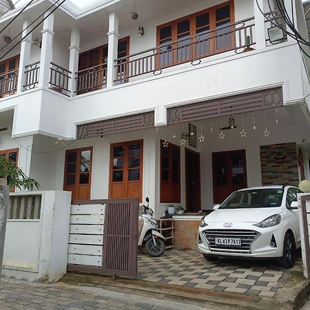 Prakriti Homestay Fortkochi Air Conditioned Rooms Екстериор снимка