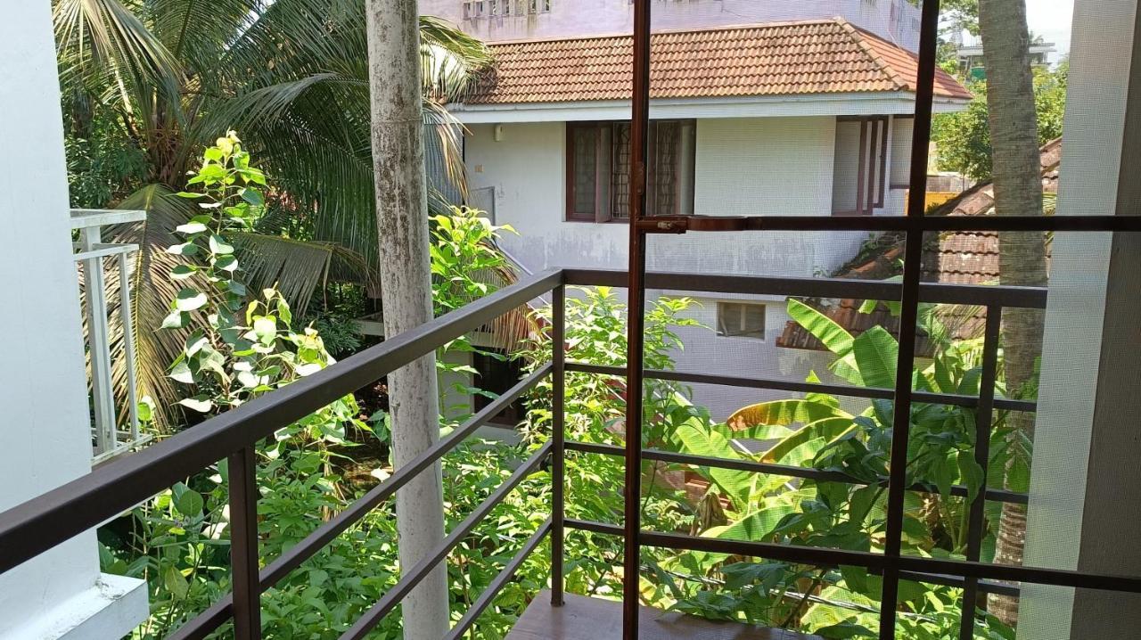 Prakriti Homestay Fortkochi Air Conditioned Rooms Екстериор снимка